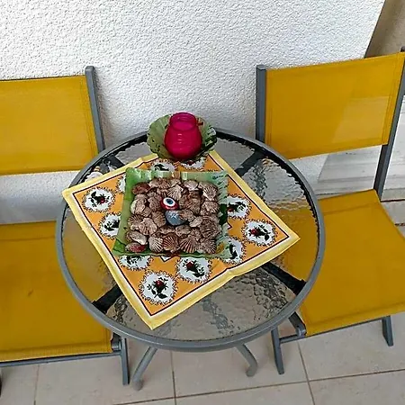 Leo's And Xerxes' Place Отель Родос
