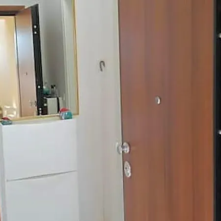 Leo's And Xerxes' Place Отель